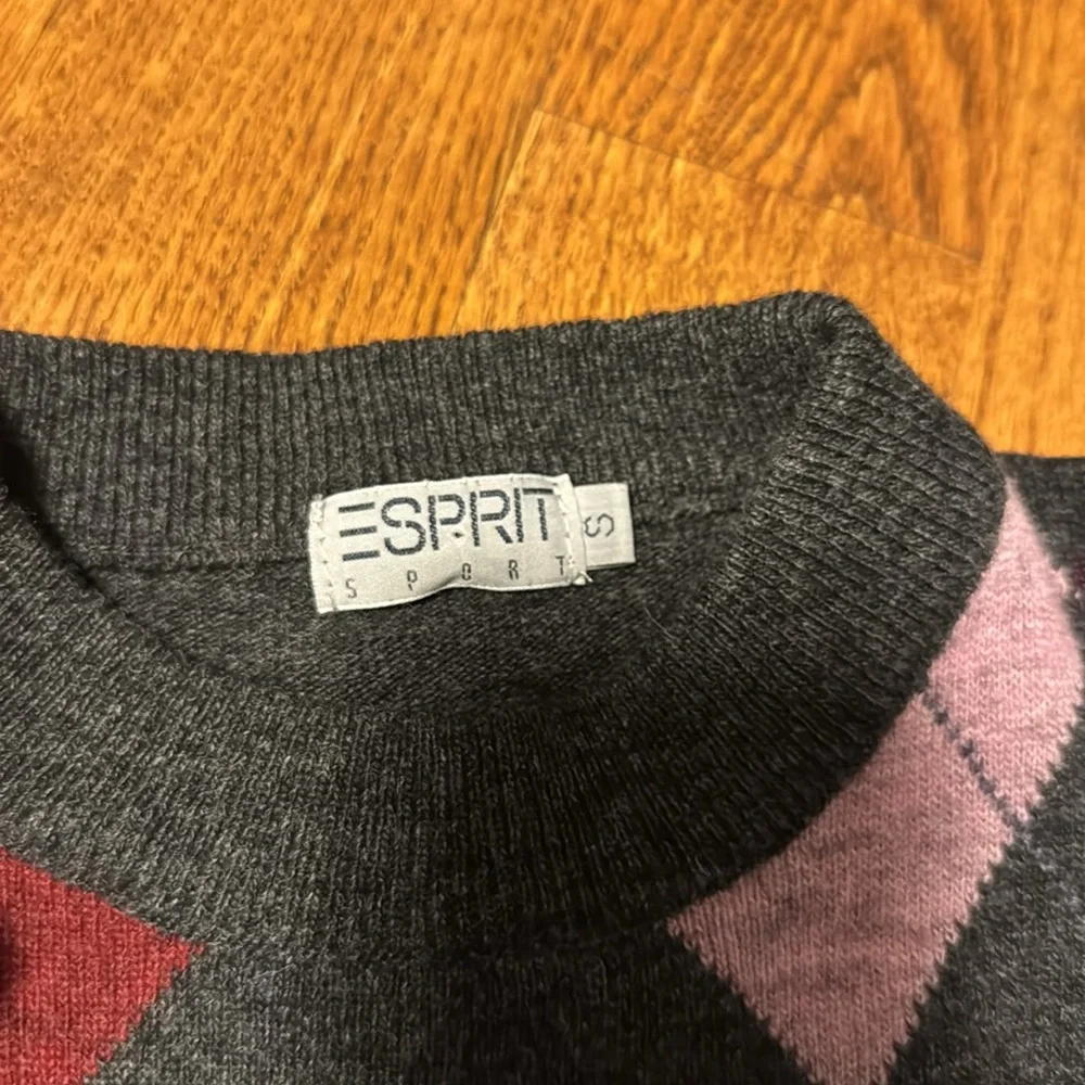ESPRIT crewneck lambswool blend argyle sweater - size S